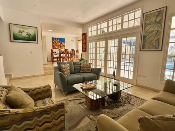 Townhouse en Venta en Margarita de Lujo