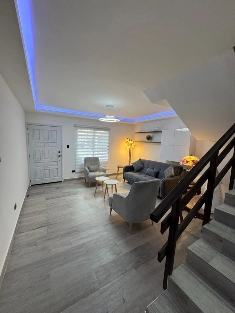 1 Townhouse en Venta en Margarita con excelente ubicación Townhouse en Venta en Margarita con excelente ubicación