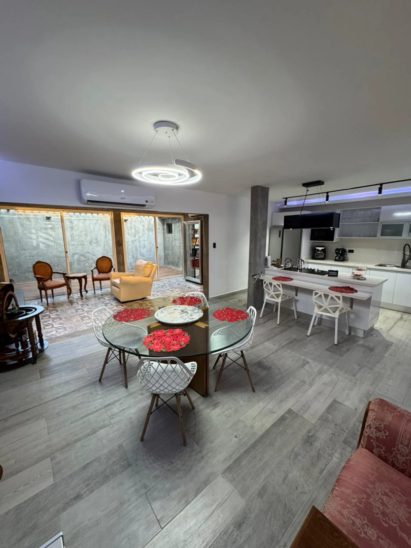 12 Townhouse en Venta en Margarita con excelente ubicación Townhouse en Venta en Margarita con excelente ubicación