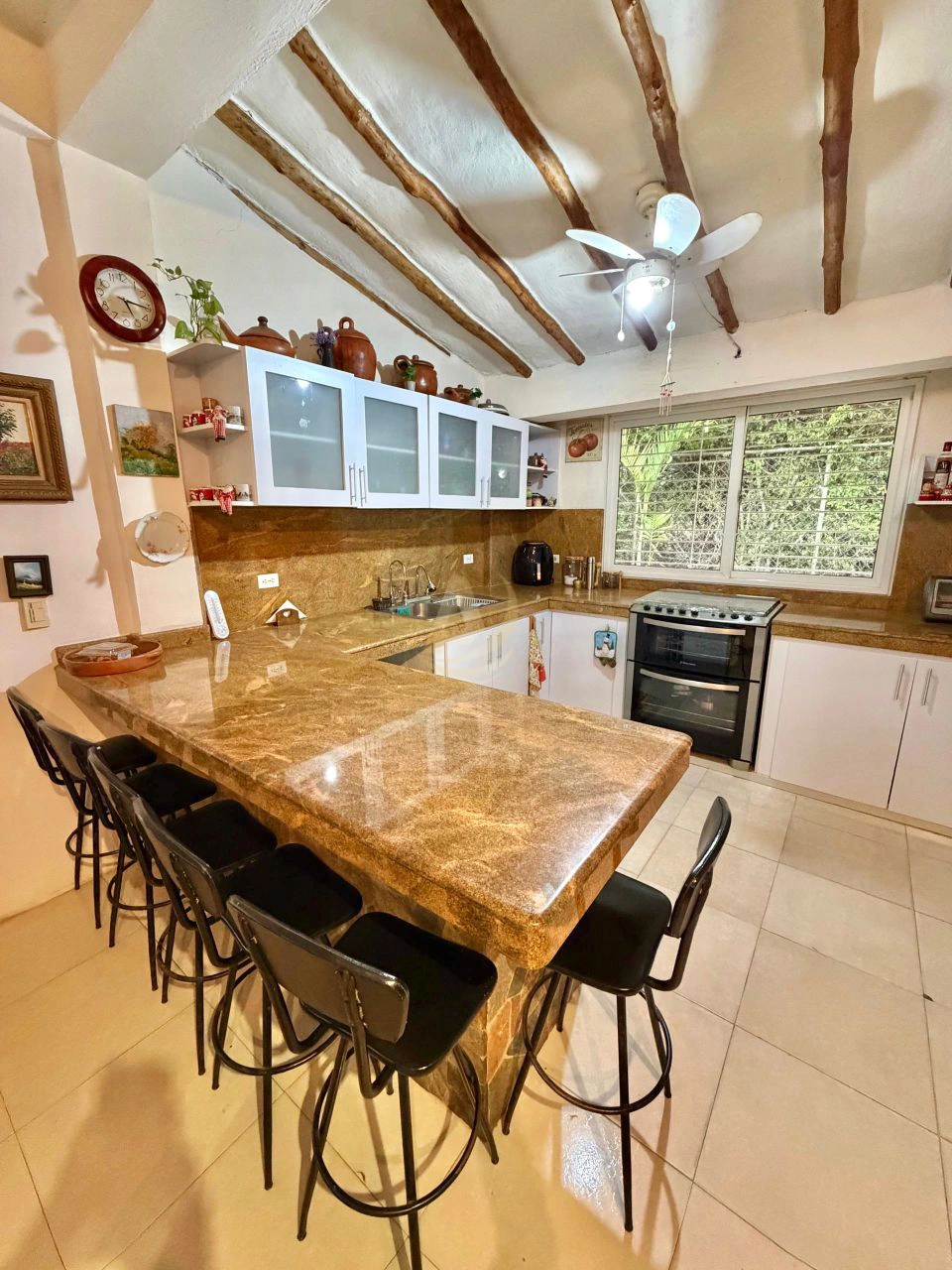 13 Casa en Venta en Margarita con excelente ubicación Casa en Venta en Margarita con excelente ubicación