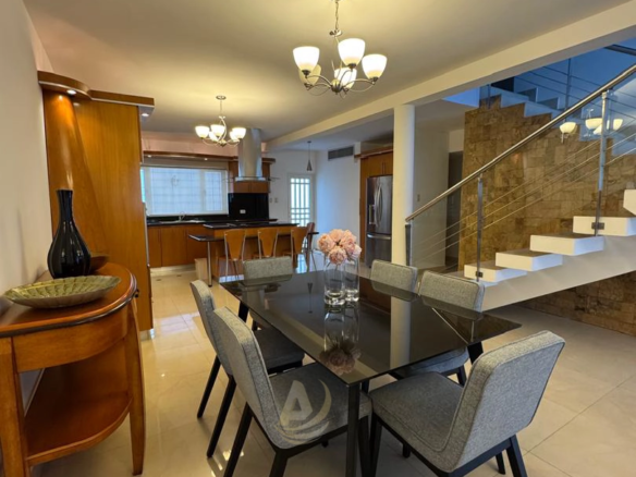 Townhouse en Venta en Margarita con excelente ubicación