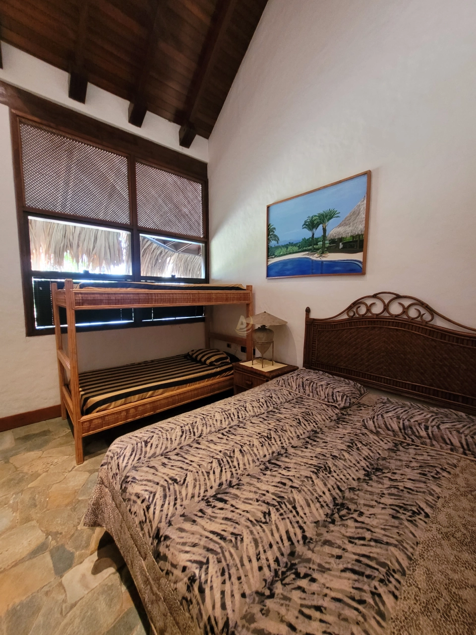 15 Casa en Venta en Margarita con excelente ubicación Casa en Venta en Margarita con excelente ubicación