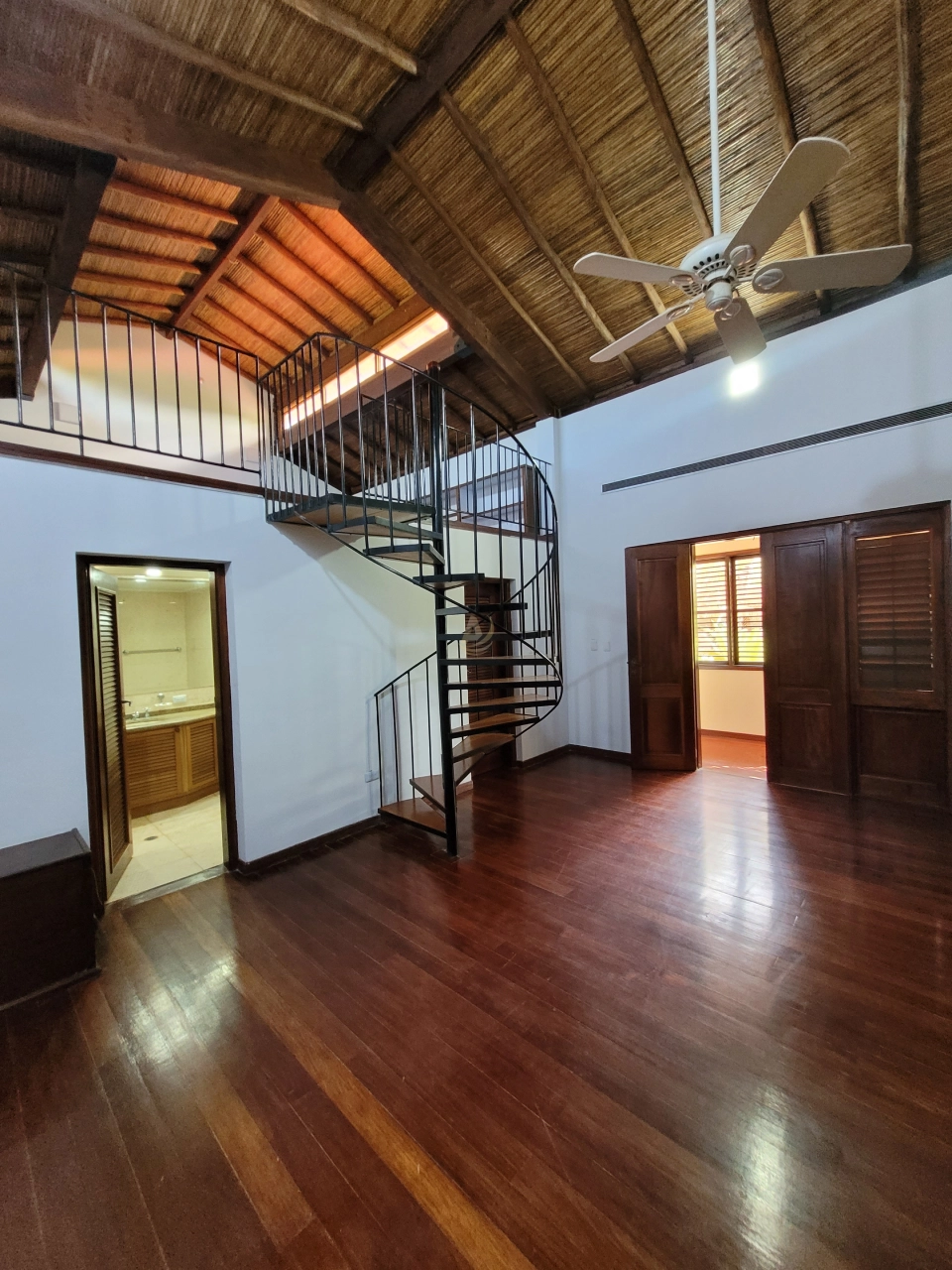 19 Casa en Venta en Margarita con excelente ubicación Casa en Venta en Margarita con excelente ubicación