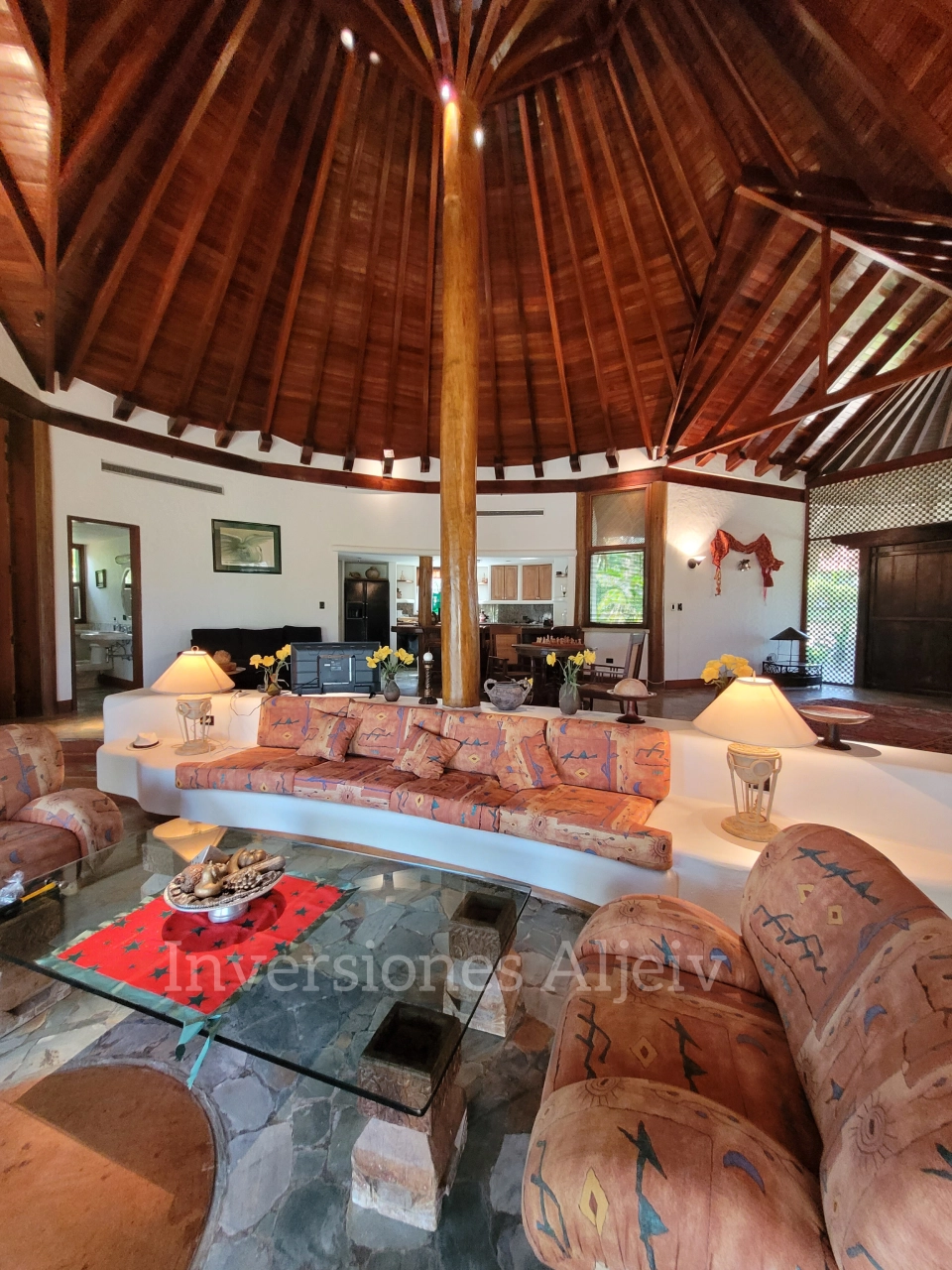 24 Casa en Venta en Margarita con excelente ubicación Casa en Venta en Margarita con excelente ubicación