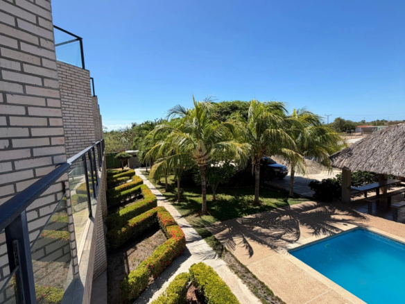 Townhouse en Venta en Margarita con excelente ubicación