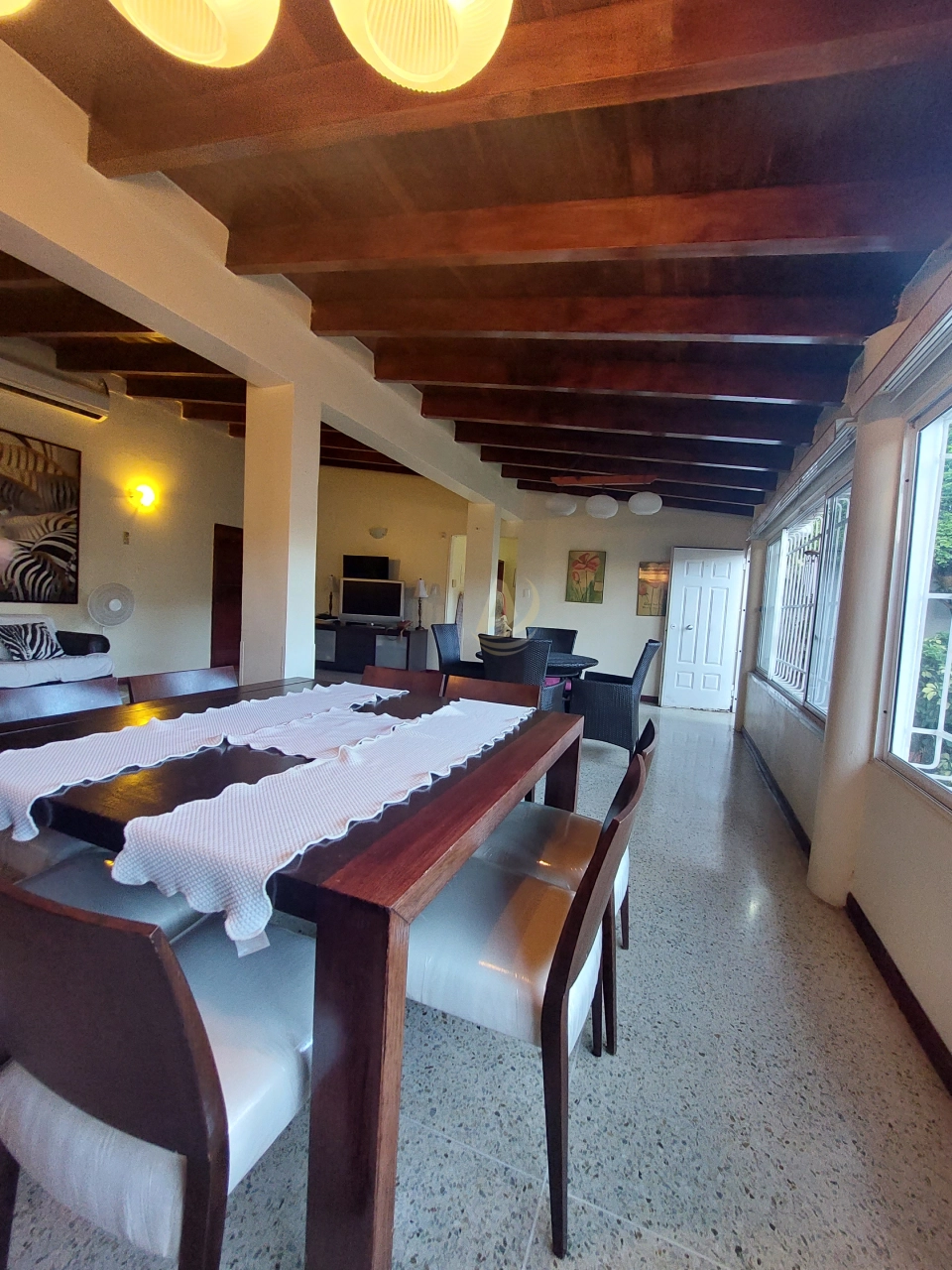 42 Casa en Venta en Margarita con excelente ubicación Casa en Venta en Margarita con excelente ubicación