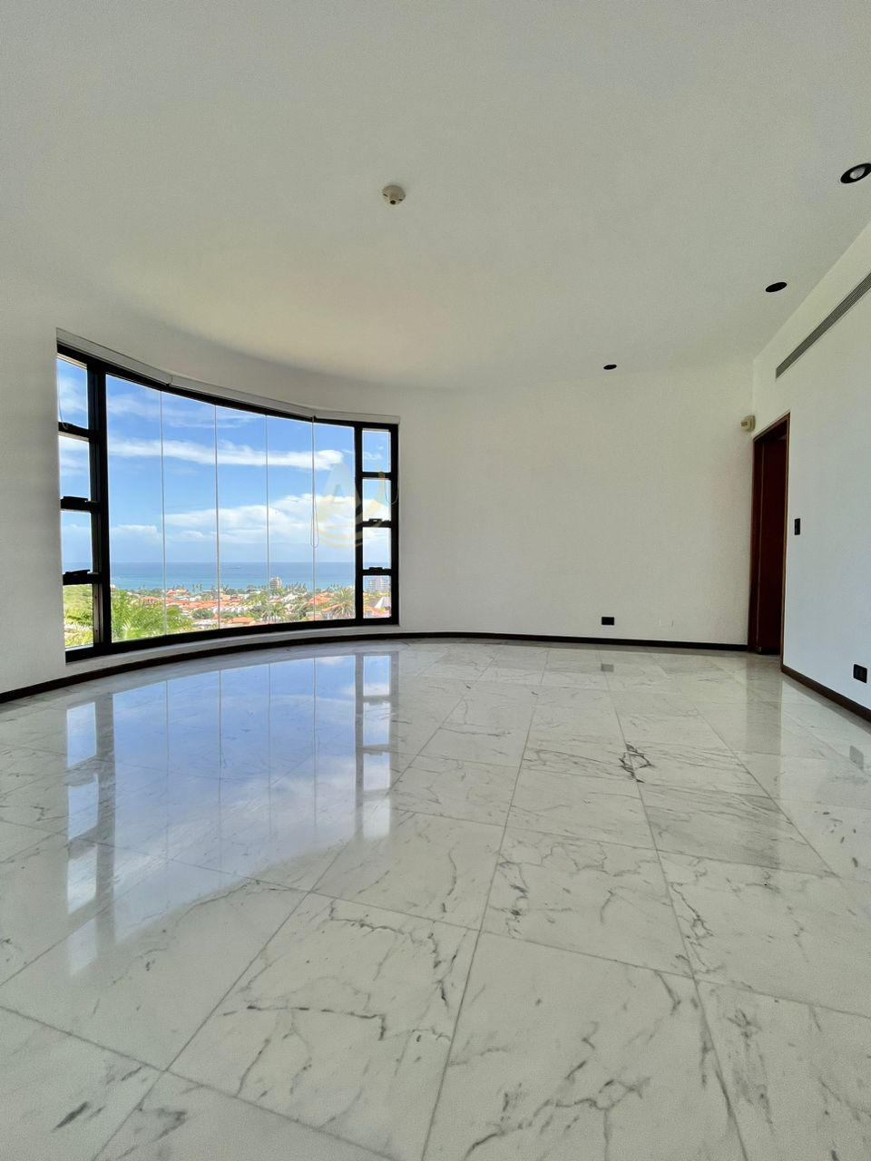 Casa en Venta en Margarita con vista al mar