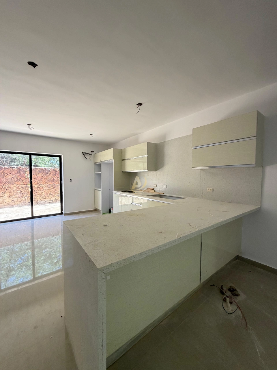 8 Townhouse en Venta en Margarita con excelente ubicación Townhouse en Venta en Margarita con excelente ubicación