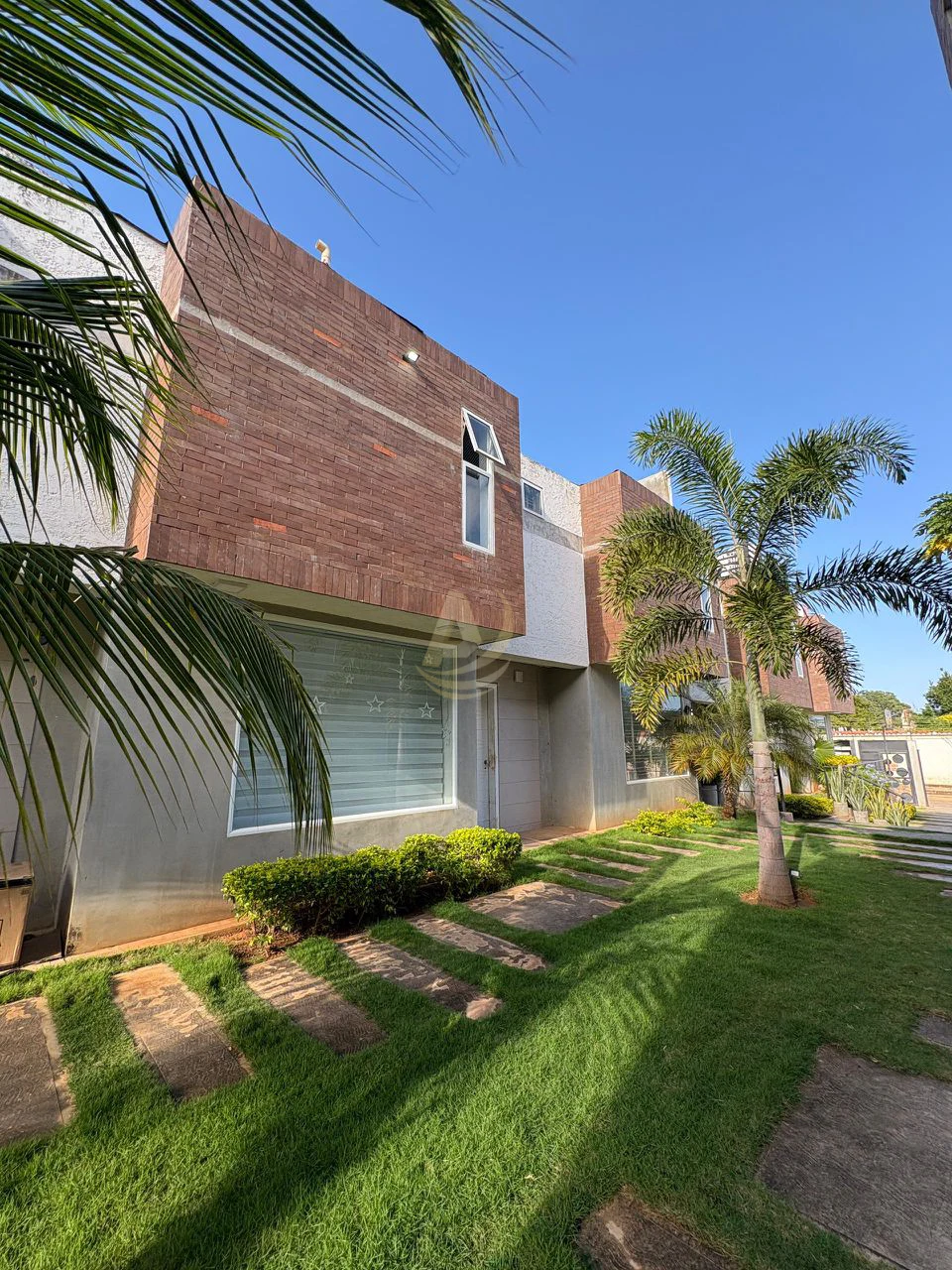 13 Townhouse en Venta en Margarita con excelente ubicación Townhouse en Venta en Margarita con excelente ubicación