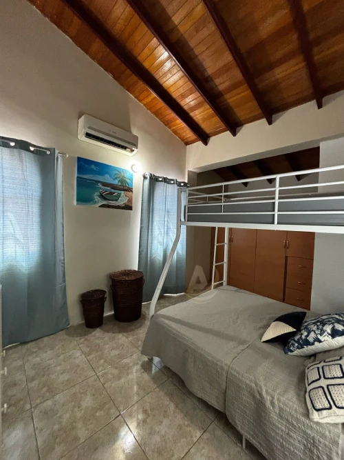 10 Townhouse en Venta en Margarita con excelente ubicación Townhouse en Venta en Margarita con excelente ubicación