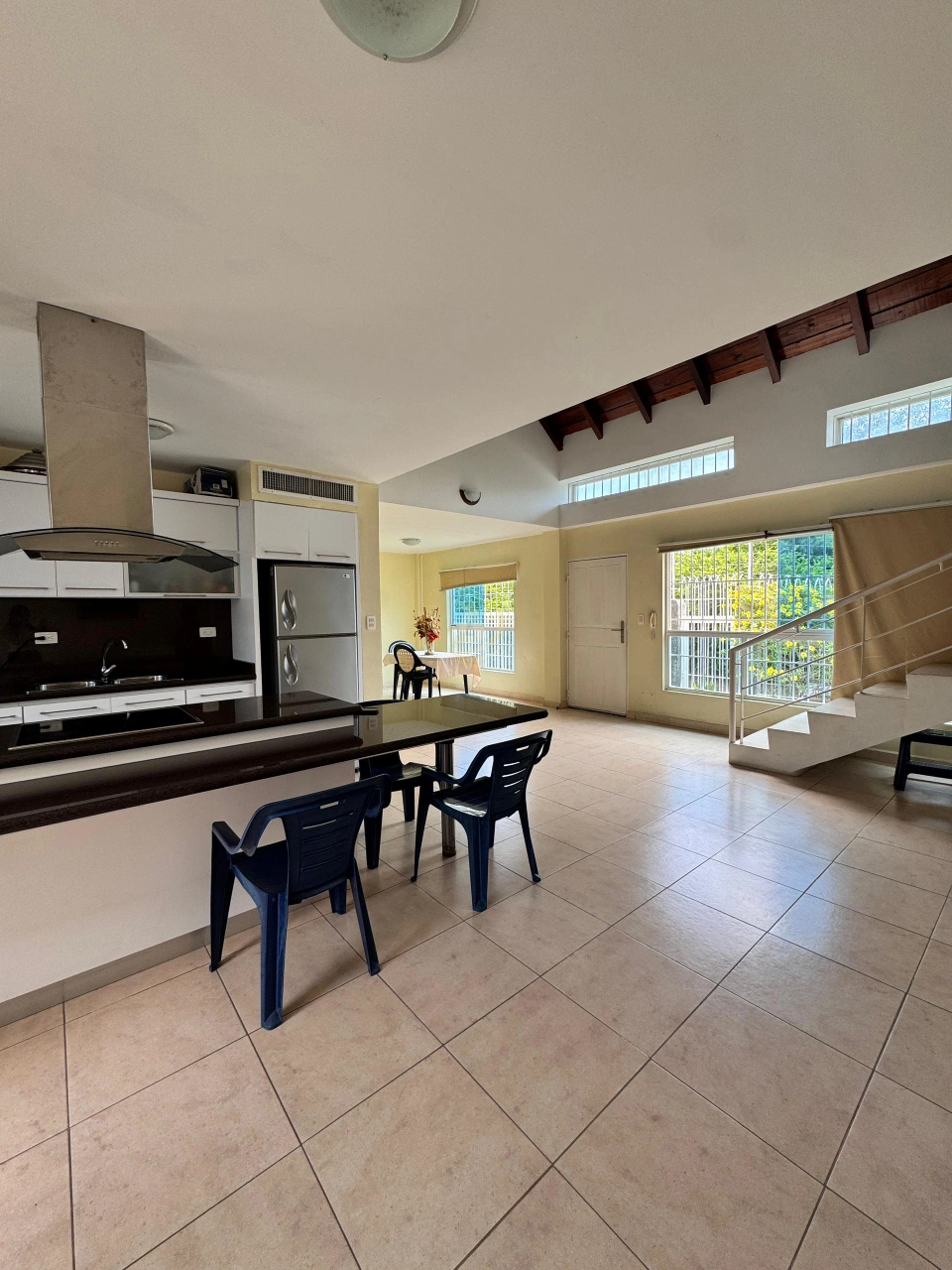 13 Apartamentos en Venta en Margarita con excelente ubicación Casa en Venta en Margarita con excelente ubicación