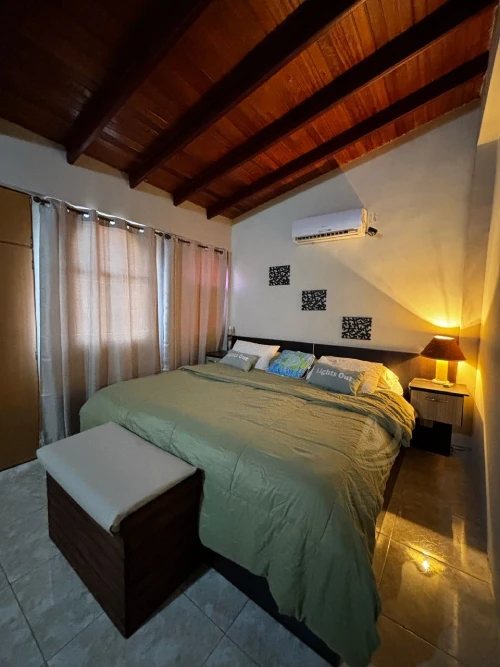 14 Townhouse en Venta en Margarita con excelente ubicación Townhouse en Venta en Margarita con excelente ubicación