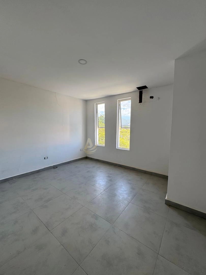 15 Townhouse en Venta en Margarita con excelente ubicación Townhouse en Venta en Margarita con excelente ubicación