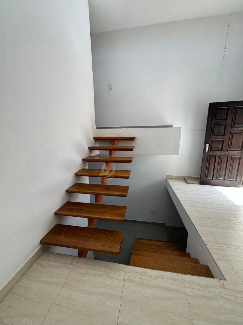 18 Townhouse en Venta en Margarita con excelente ubicación Townhouse en Venta en Margarita con excelente ubicación