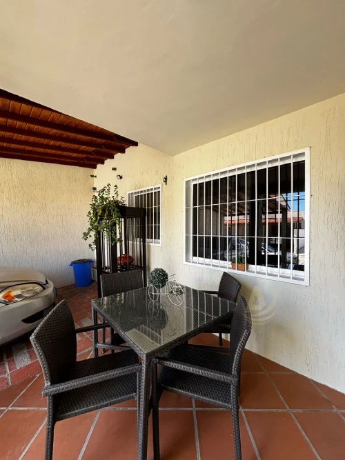 3 Townhouse en Venta en Margarita con excelente ubicación Townhouse en Venta en Margarita con excelente ubicación