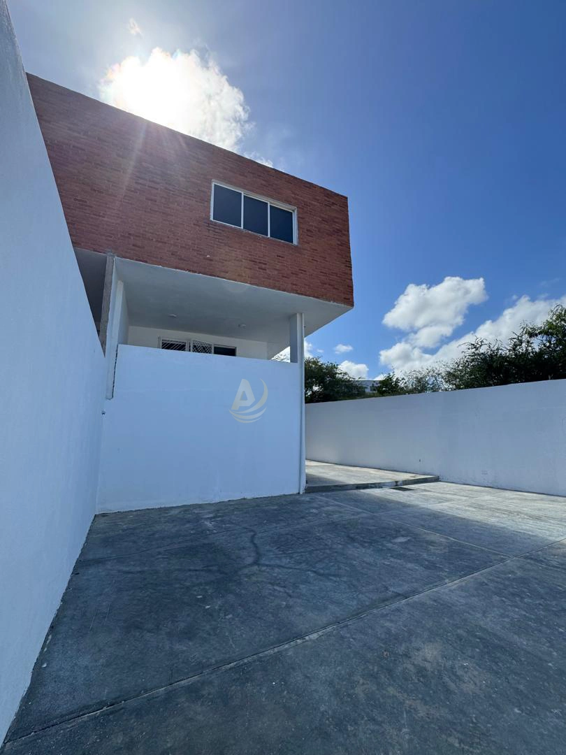 9 Townhouse en Venta en Margarita con excelente ubicación Townhouse en Venta en Margarita con excelente ubicación