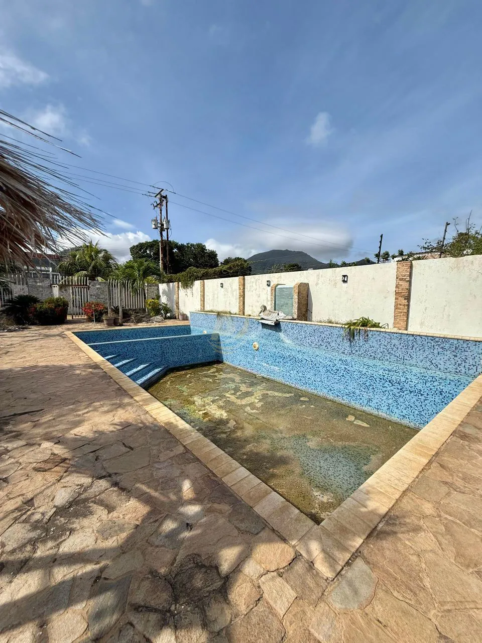 11 Posada en Venta en Margarita Posada en Venta en Margarita