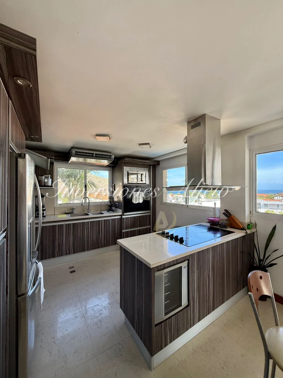 12 Casa en Venta en Margarita con vista al mar Casa en Venta en Margarita con vista al mar