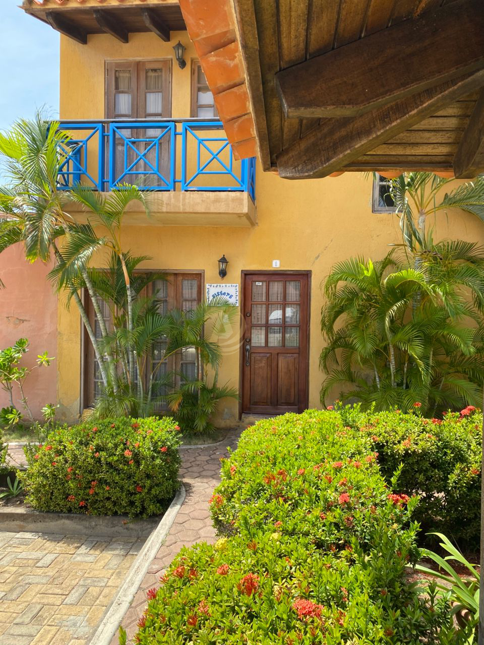 14 Townhouse en Venta en Margarita con excelente ubicación Townhouse en Venta en Margarita con excelente ubicación