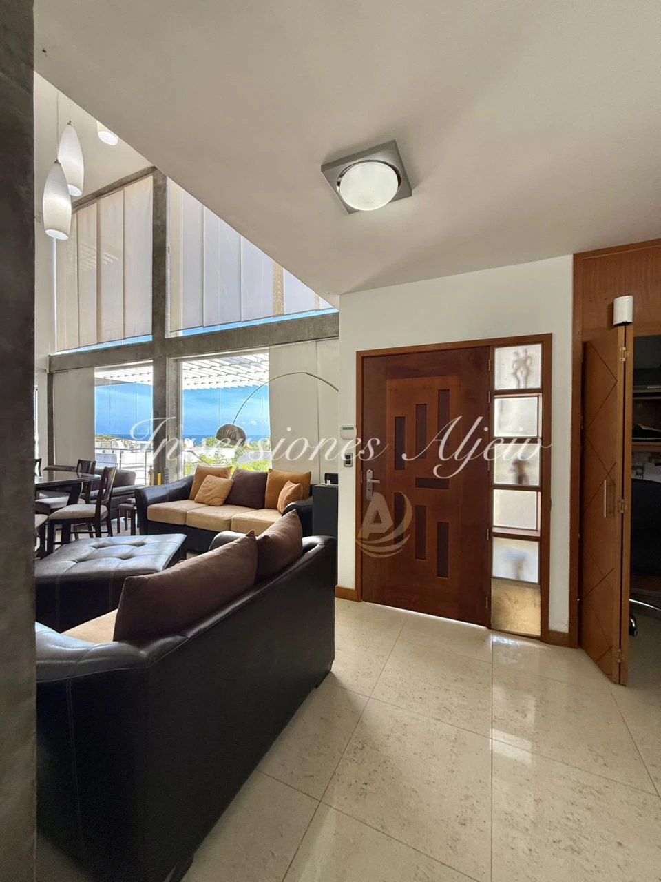 16 Casa en Venta en Margarita con vista al mar Casa en Venta en Margarita con vista al mar