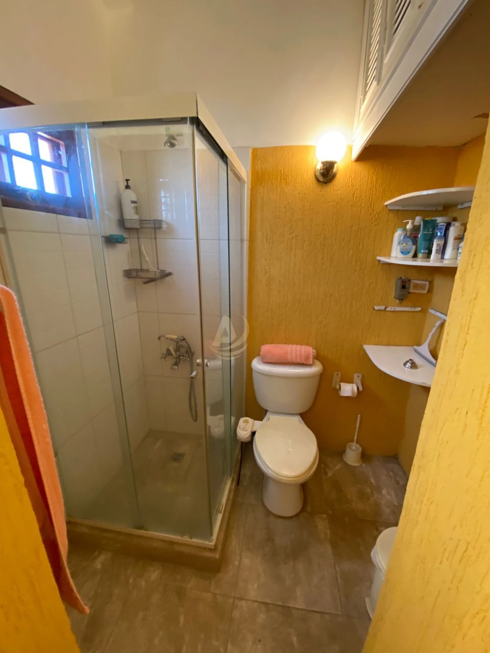 2 Townhouse en Venta en Margarita con excelente ubicación Townhouse en Venta en Margarita con excelente ubicación