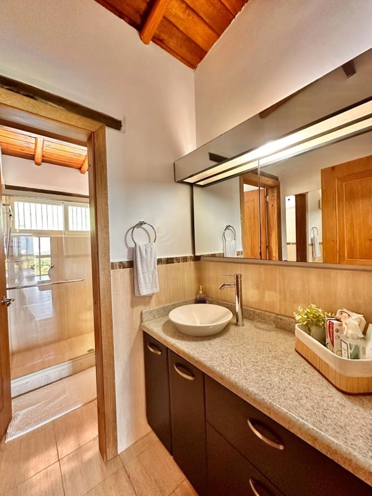 4 Casa en Venta en Margarita con excelente ubicación Casa en Venta en Margarita con excelente ubicación