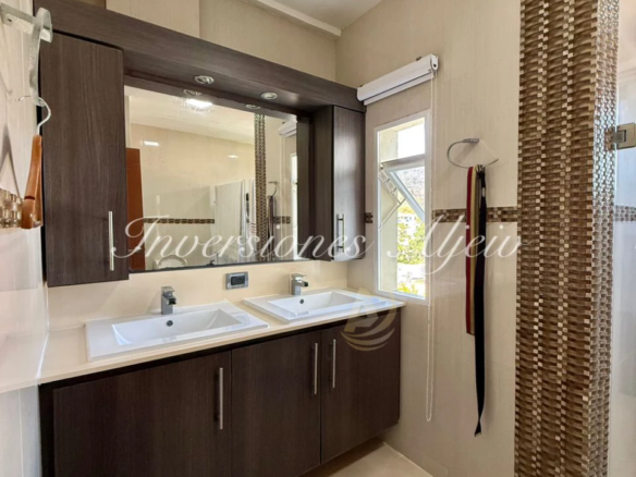Casa en Venta en Margarita con vista al mar
