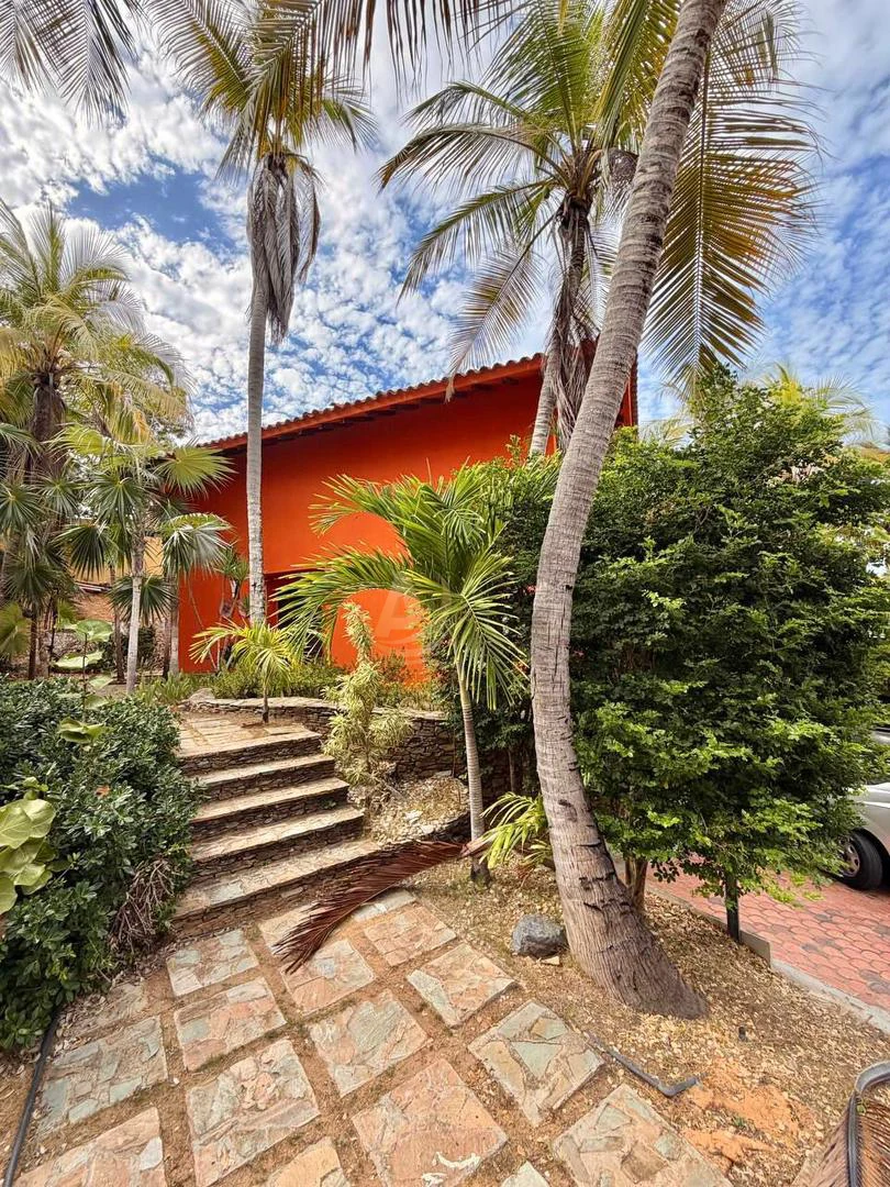 15 Casa en Venta en Margarita con excelente ubicación Casa en Venta en Margarita con excelente ubicación