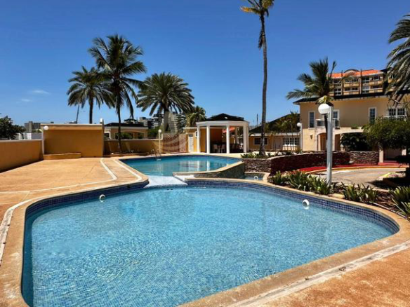 Townhouse en Venta en Margarita con excelente ubicación