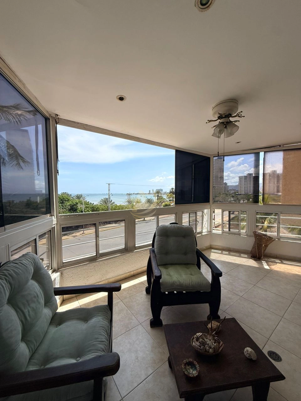 22 Apartamentos en Venta en Margarita con vista al mar Apartamentos en Venta en Margarita con vista al marApartamentos en Venta en Margarita con vista al mar