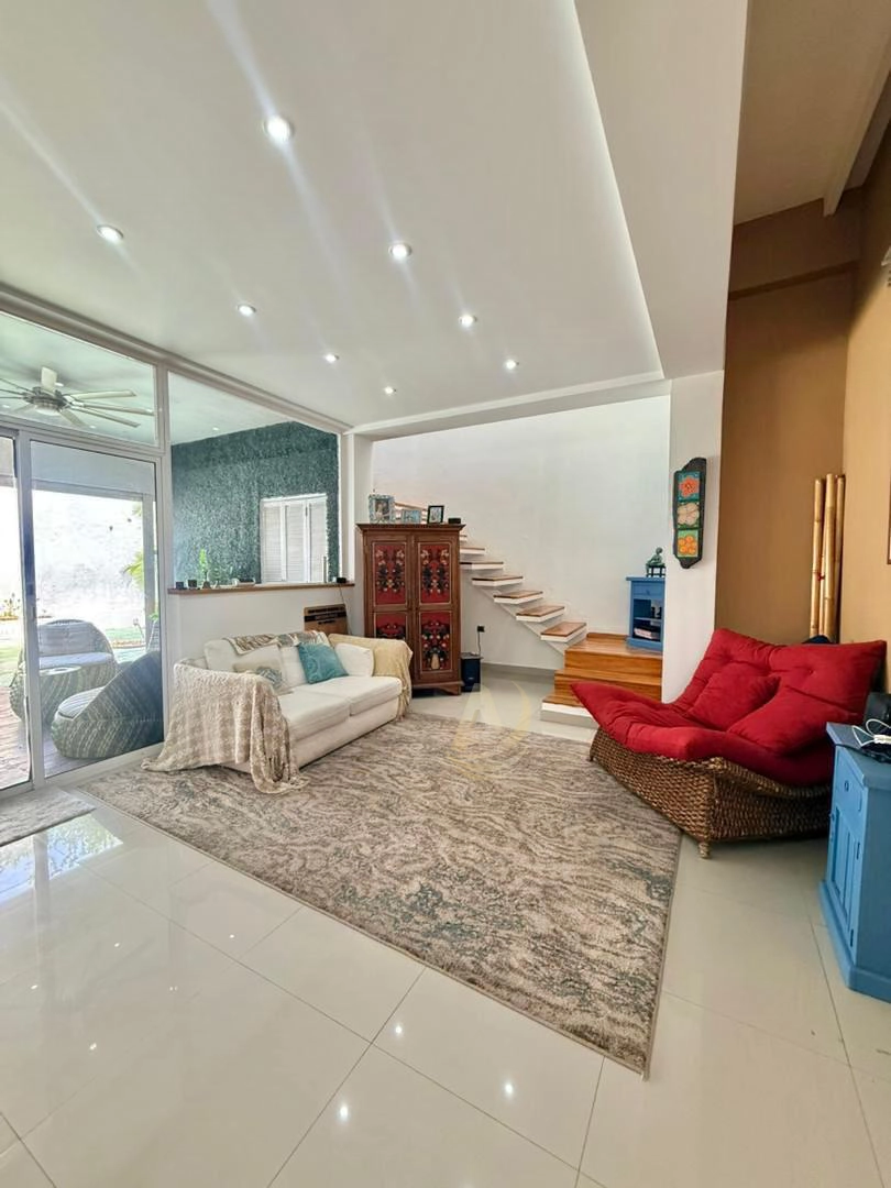 26 Casa en Venta en Margarita con excelente ubicación Casa en Venta en Margarita con excelente ubicación