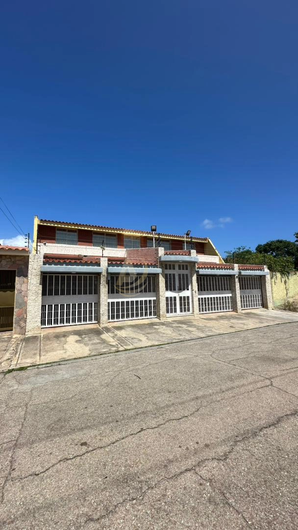 4 Casa en Venta en Margarita con excelente ubicación Casa en Venta en Margarita con excelente ubicación