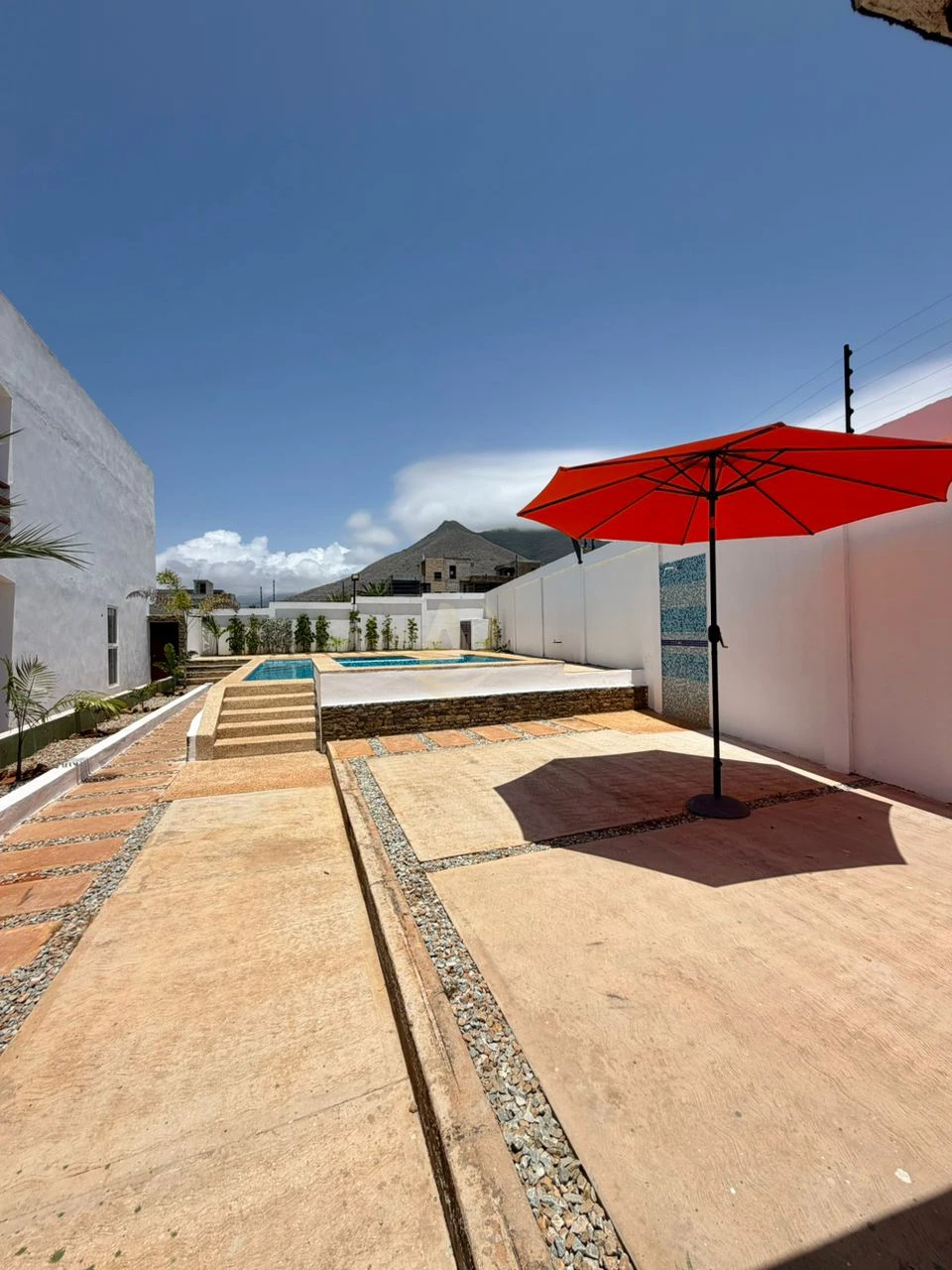 1 Apartamentos en Venta en Margarita con excelente ubicación Townhouse en Venta en Margarita con excelente ubicación