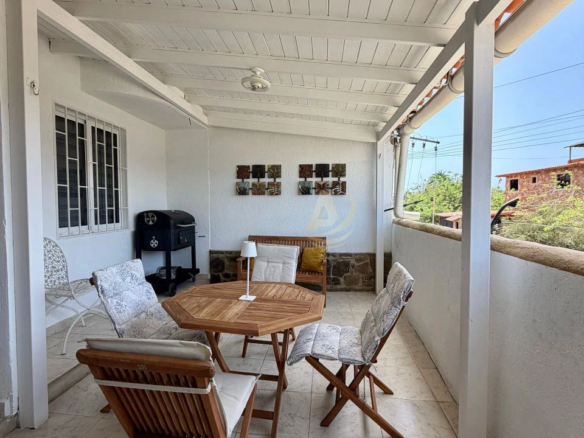 Townhouse en Venta en Margarita con excelente ubicación