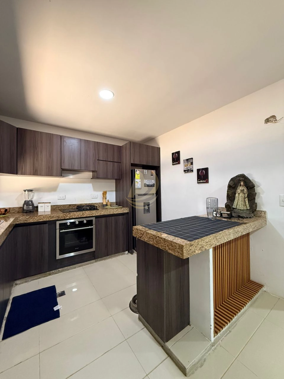 11 Townhouse en Venta en Margarita con excelente ubicación Townhouse en Venta en Margarita con excelente ubicación