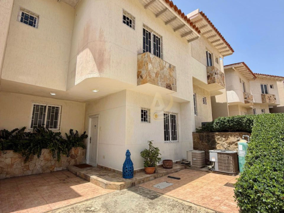 Townhouse en Venta en Margarita con excelente ubicación