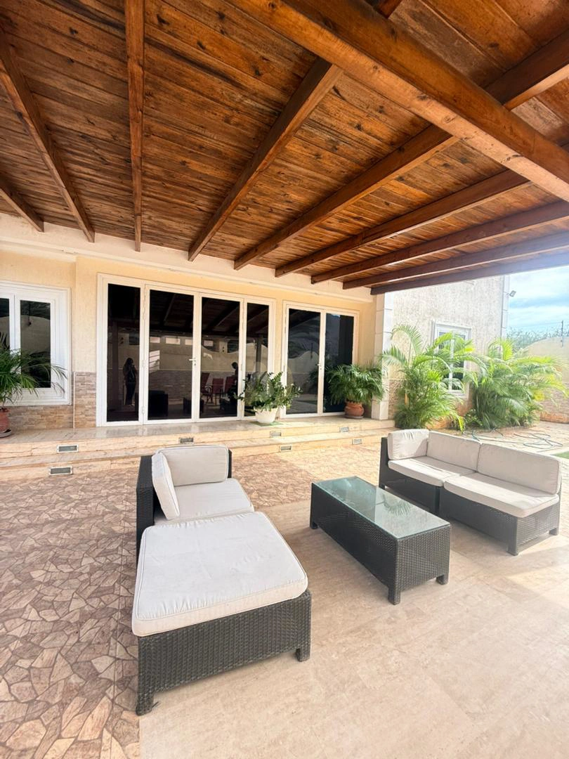 28 Casa en Venta en Margarita con excelente ubicación Casa en Venta en Margarita con excelente ubicación