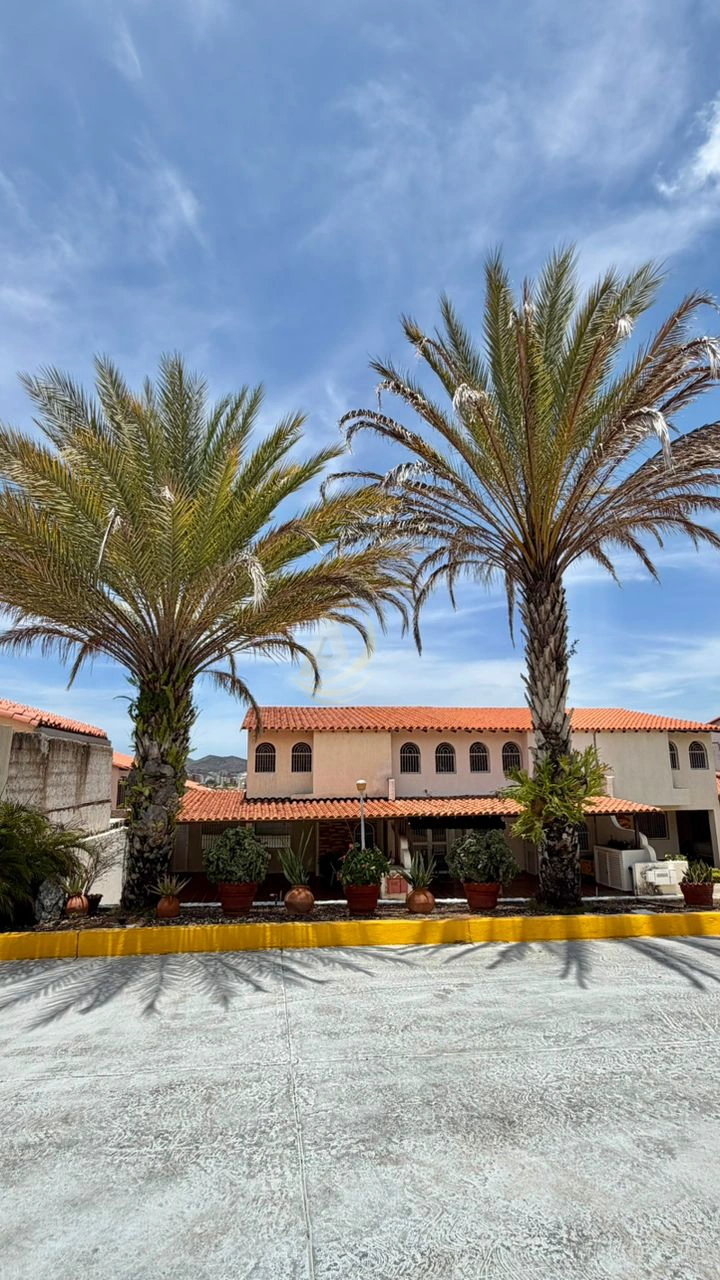 39 Casa en Venta en Margarita con excelente ubicación Casa en Venta en Margarita con excelente ubicación