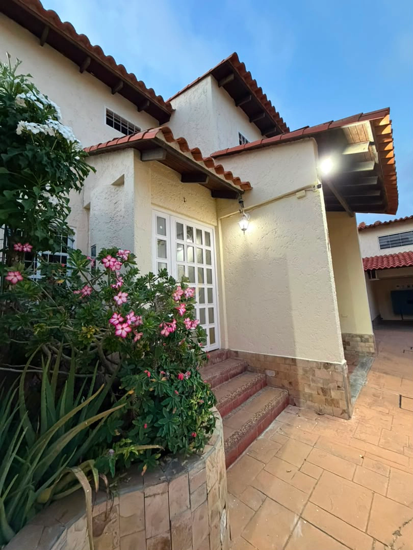 4 Casa en Venta en Margarita con excelente ubicación Casa en Venta en Margarita con excelente ubicación