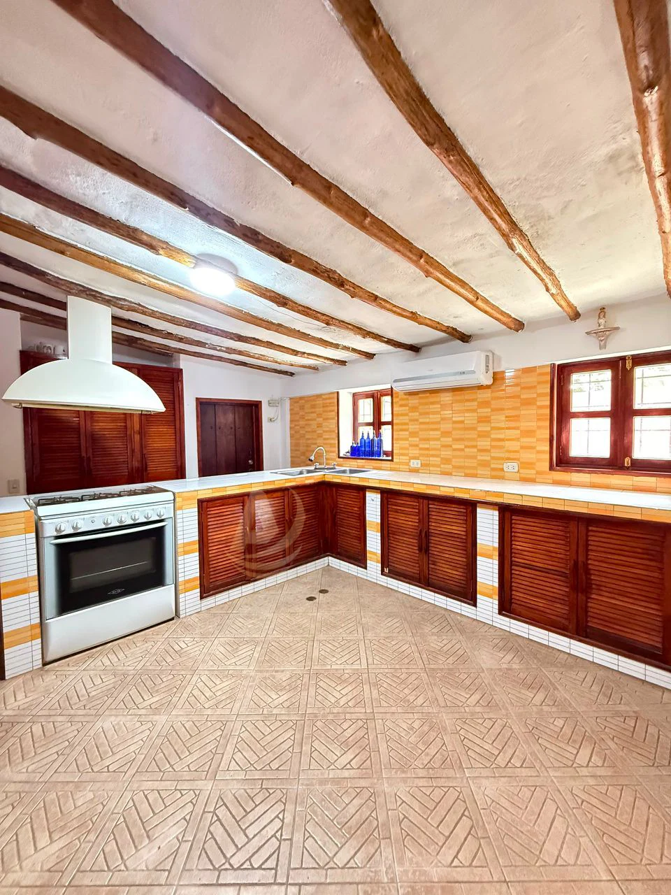 5 Casa en Venta en Margarita con excelente ubicación Casa en Venta en Margarita con excelente ubicación