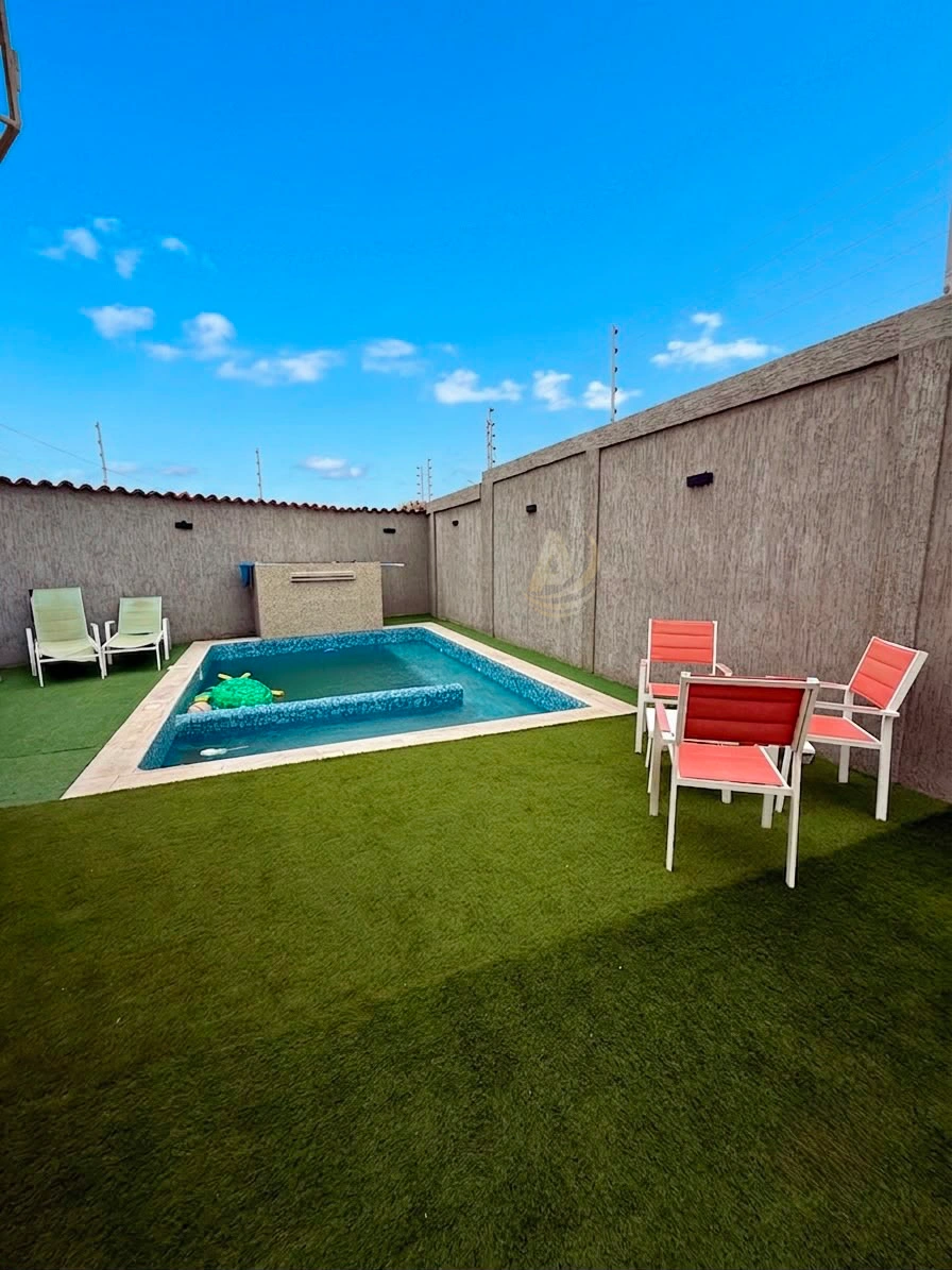 10 Casa en Venta en Margarita con excelente ubicación Casa en Venta en Margarita con excelente ubicación