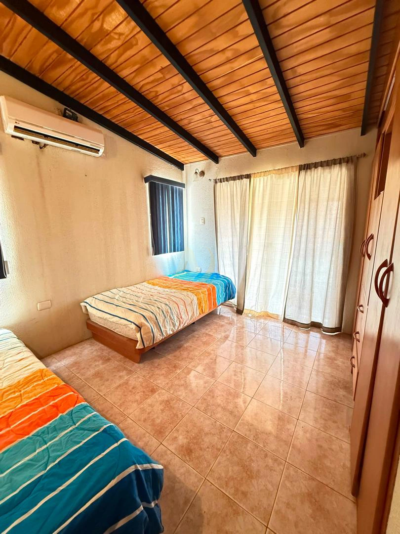 12 Casa en Venta en Margarita con excelente ubicación Casa en Venta en Margarita con excelente ubicación
