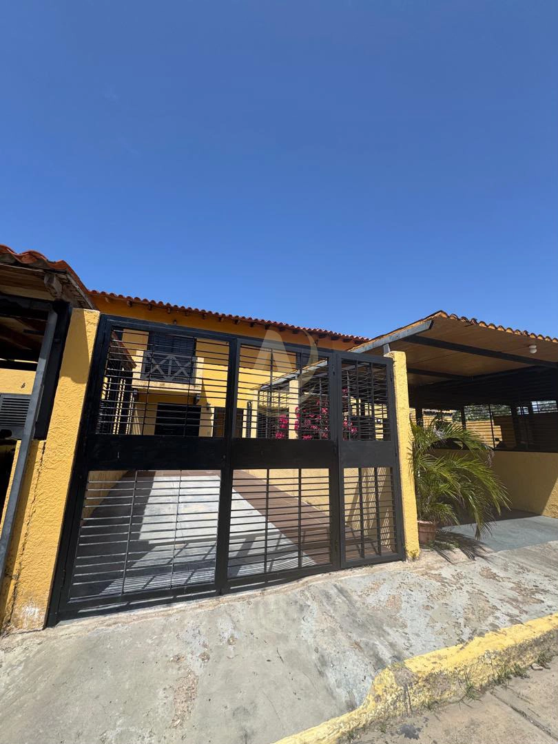 Townhouse en Venta en Margarita con excelente ubicación
