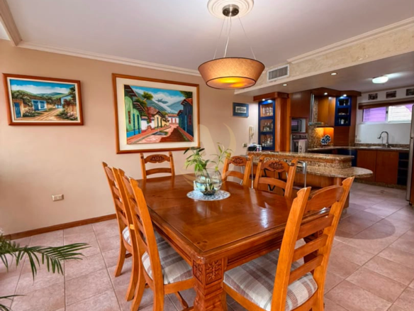 Townhouse en Venta en Margarita con excelente ubicación