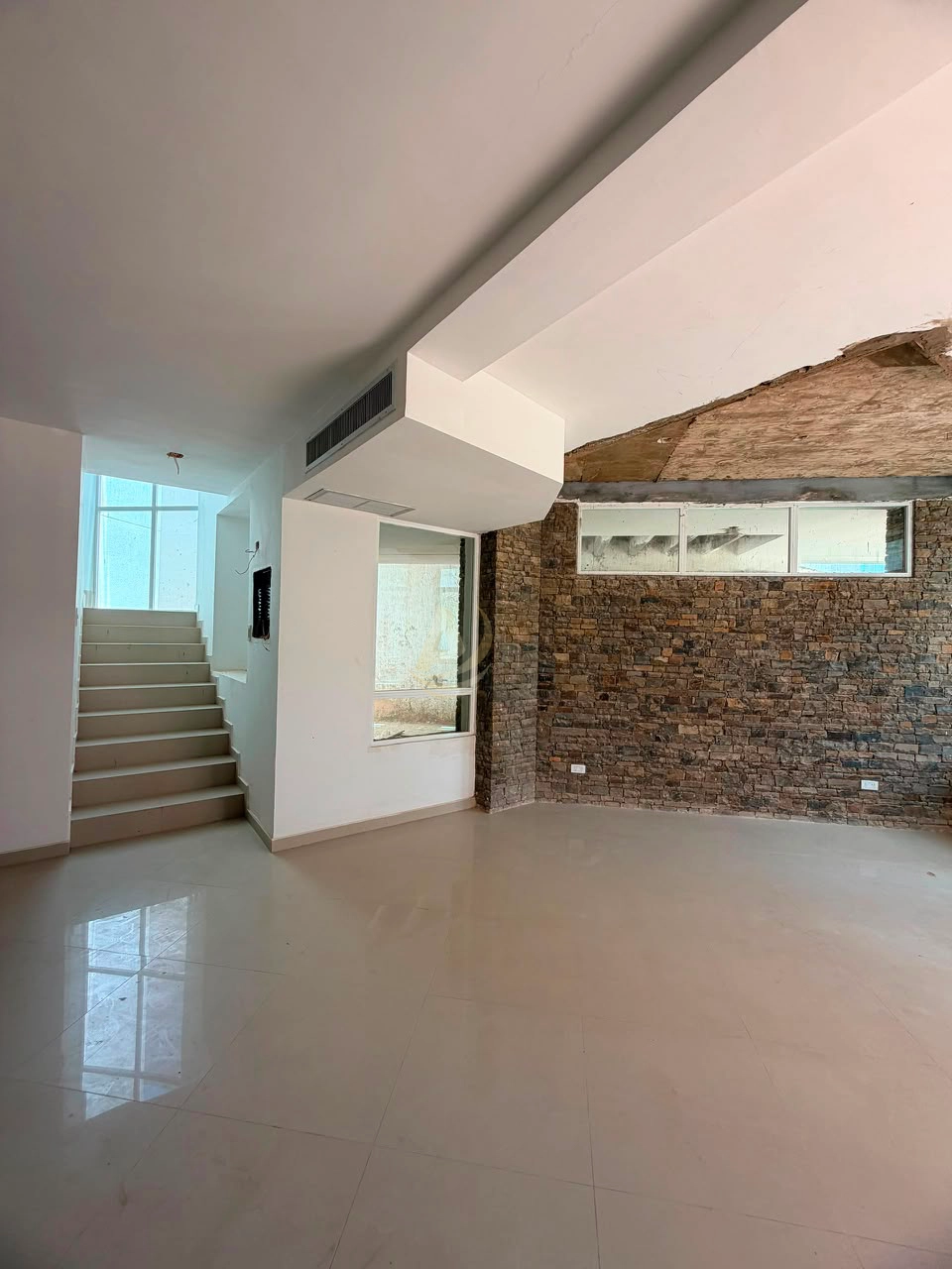 Townhouse en Venta en Margarita con excelente ubicación