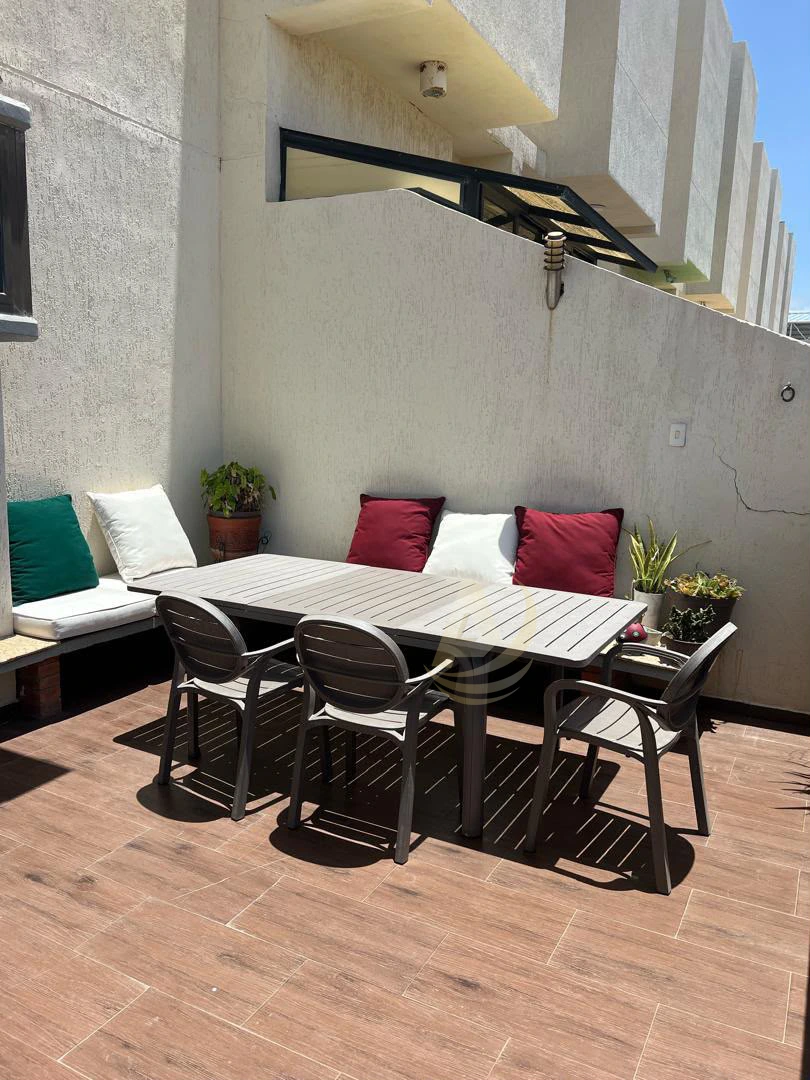 Townhouse en Venta en Margarita con excelente ubicación