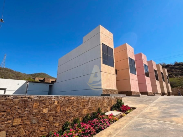 Townhouse en Venta en Margarita con excelente ubicación