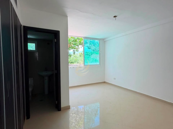 Townhouse en Venta en Margarita con excelente ubicación