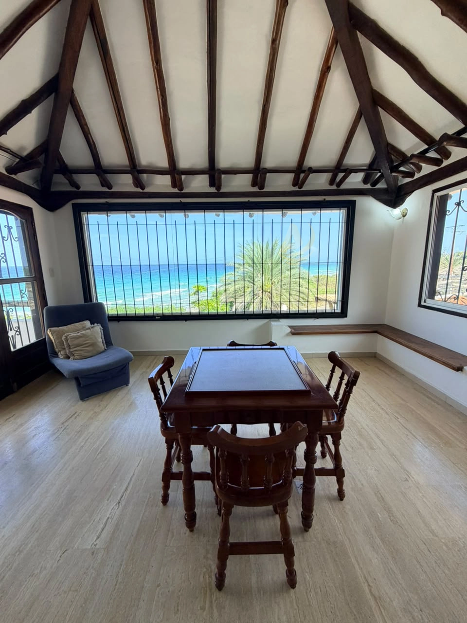 Casa en Venta en Margarita con vista al mar