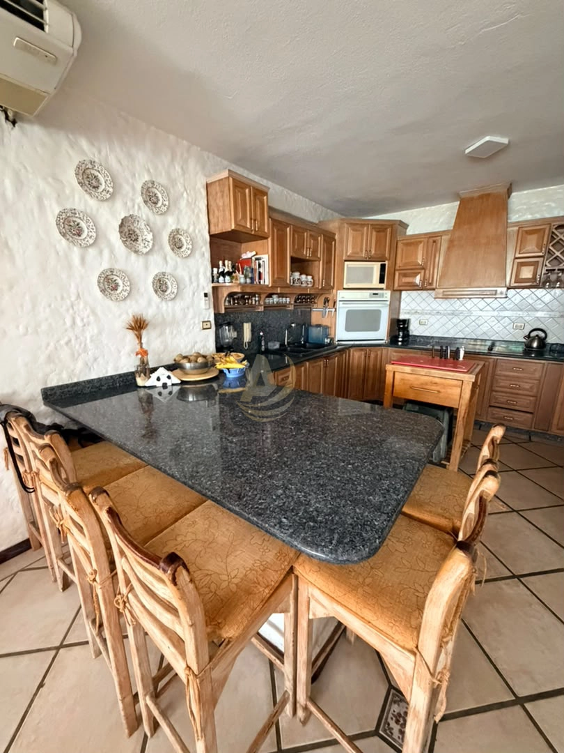 Townhouse en Venta en Margarita con excelente ubicación